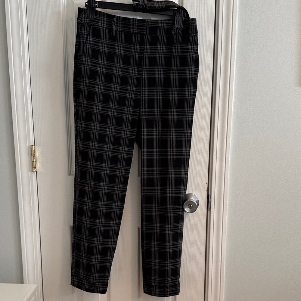 Loft Black and Gray Plaid Pants Size 0